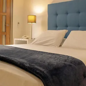 hostal-la-mercedes-boutique.cali-hotels.com/